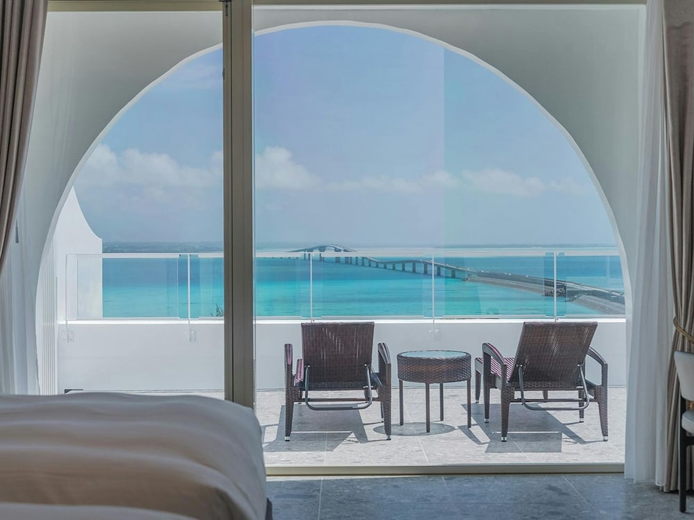 ロイヤル スイートB 禁煙 客室5 | サントリーニ HOTEL&VILLAS 宮古島