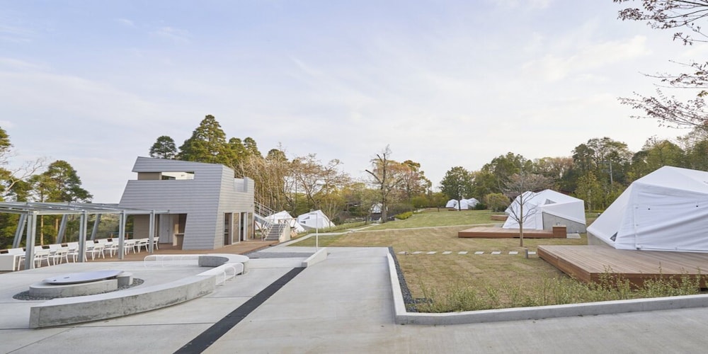 ラグジュアリー テント 客室2 | Sport & Do Resort リソルの森