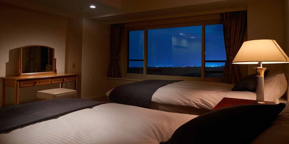 プレミアム ルーム 客室2 | Sport & Do Resort リソルの森