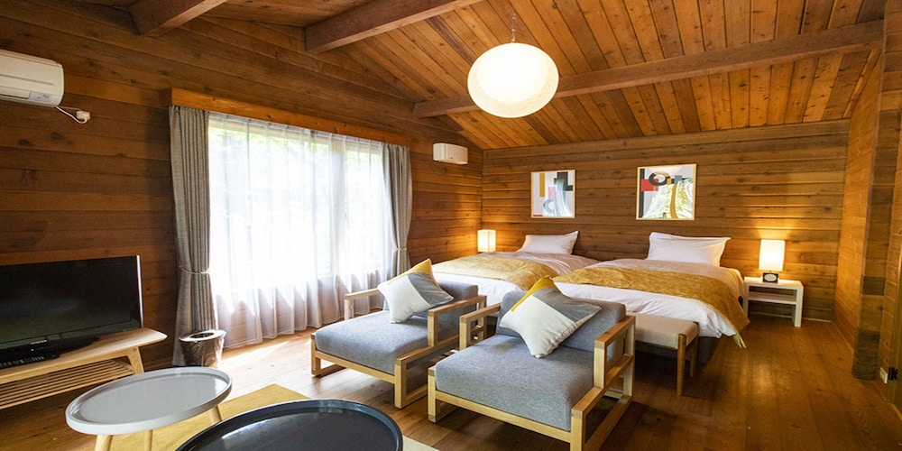 ベーシック キャビン シングルベッド 2 台 | Sport & Do Resort リソルの森
