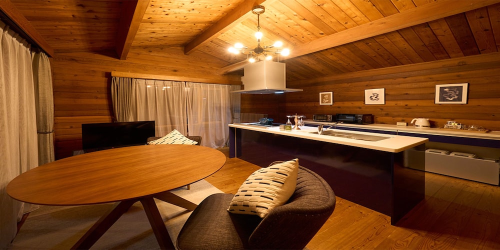 プレミアム キャビン | Sport & Do Resort リソルの森