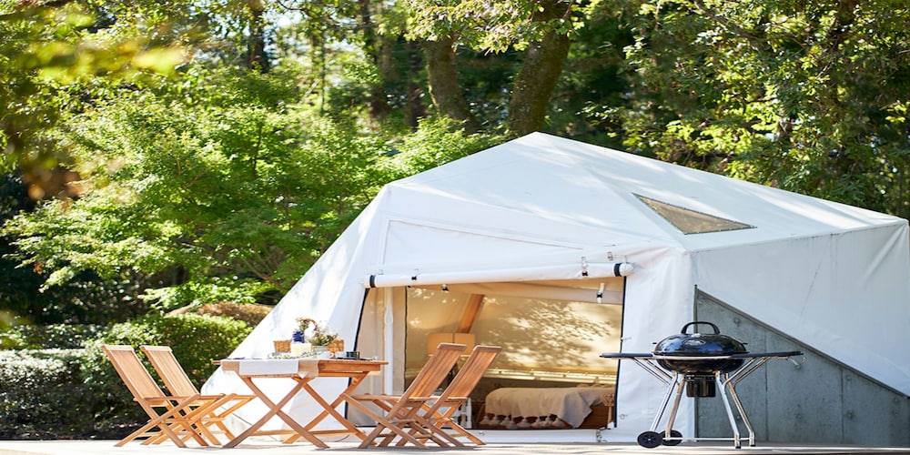 ラグジュアリー テント | Sport & Do Resort リソルの森