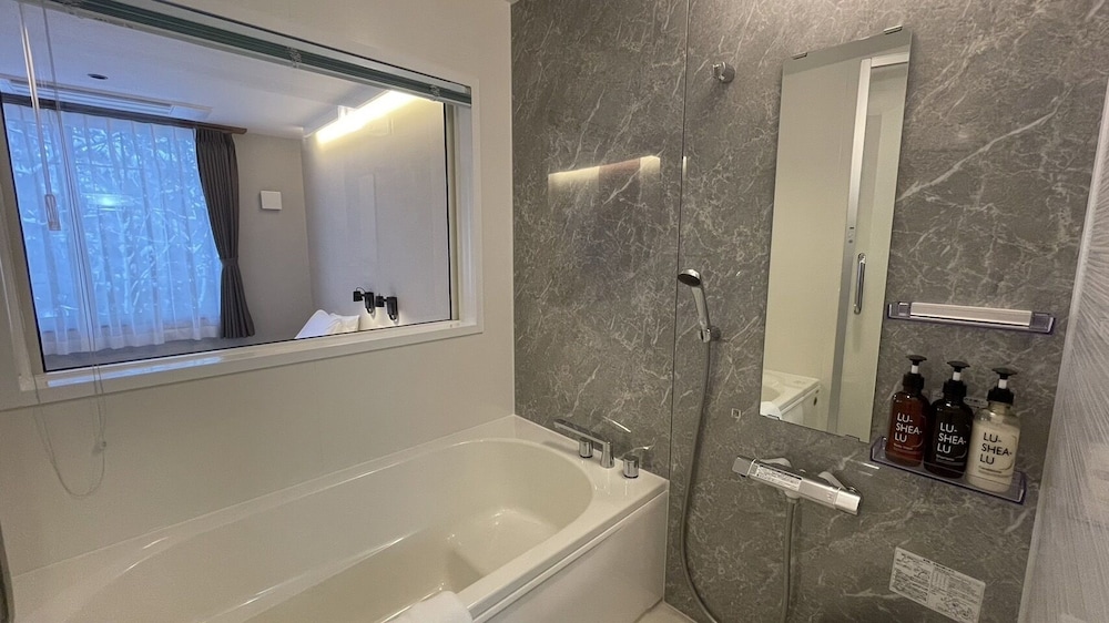 スタンダード ツインルーム バスルーム0 | WHITE HOTEL GRAND HAKUBA