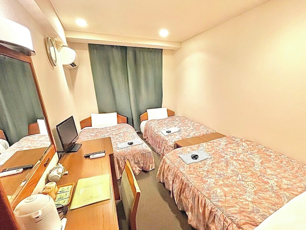 トリプルルーム 3 ベッドルーム 喫煙可 | 松江ユニバーサルホテル