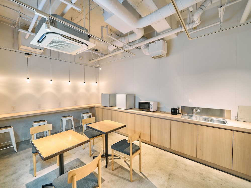 施設内の設備1 | ホテルプラスホステル東京川崎