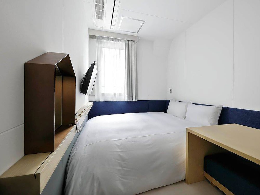 客室1 | ホテルプラスホステル東京川崎