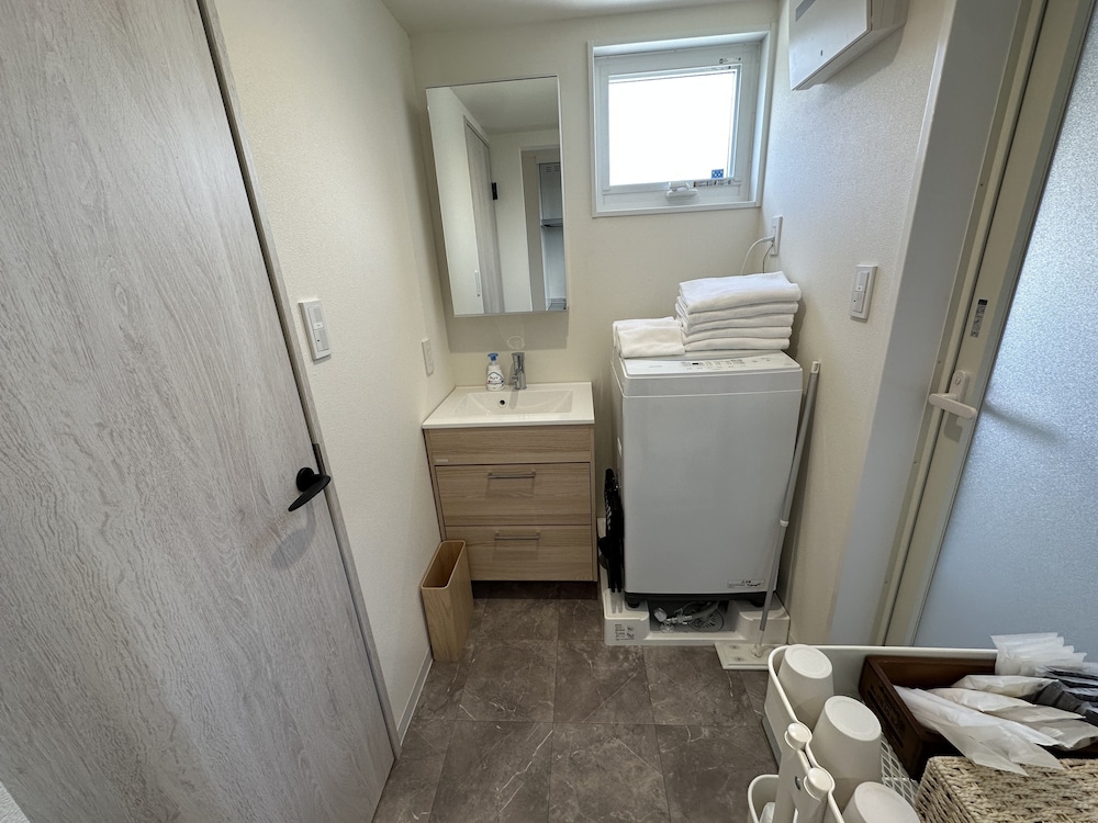 ベーシック/バーベキューグリル/プライベートドッグラン(ラーゴ) 禁煙 バスルーム2 | Solana富士山中湖