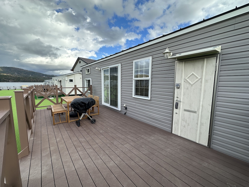 ベーシック/バーベキューグリル/プライベートドッグラン(リベルタ) 禁煙 レイク ビュー0 | Solana富士山中湖