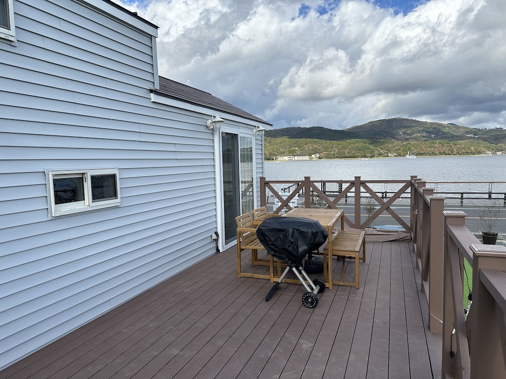 ベーシック/バーベキューグリル/プライベートドッグラン(ラーゴ) 禁煙 レイク ビュー0 | Solana富士山中湖