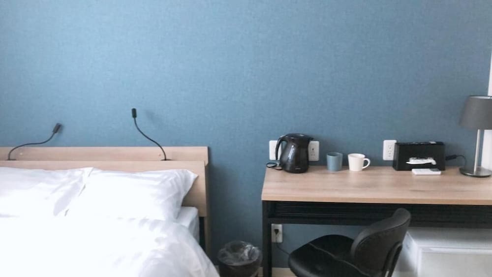 デラックスダブルルーム 富士山ビュー（禁煙） 客室3 | Megu Fuji 2021