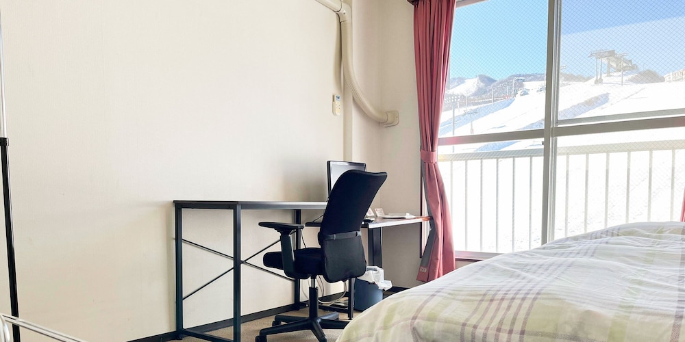 ツインルーム 禁煙 | 石打スキーセンター