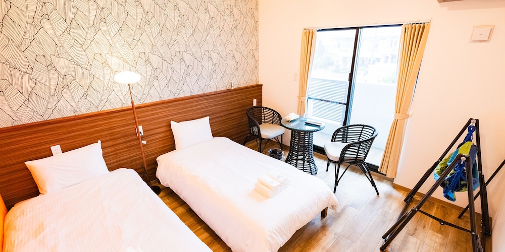 コンフォート ツインルーム 禁煙 客室11 | ランズコンドホテル宮古島