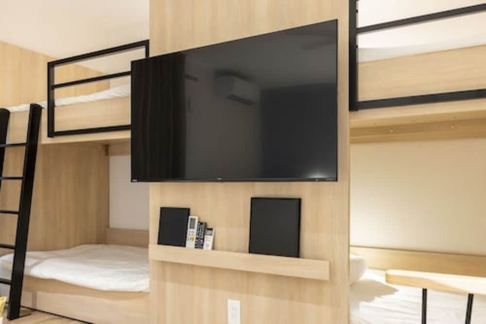 ファミリー ルーム テレビ0 | アルファベッドイン那覇国際通り WEST