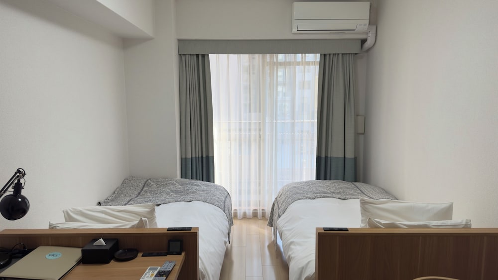 ツインルーム601号室 禁煙 簡易キッチン (毎日の清掃なし/3名利用時 布団を用意） 客室4 | yksi STAY & APARTMENT OSAKA