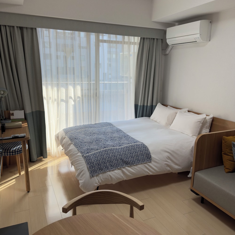 ダブルルーム602号室 禁煙 簡易キッチン (チェックイン22時まで / 毎日の清掃なし) 客室5 | yksi STAY & APARTMENT OSAKA