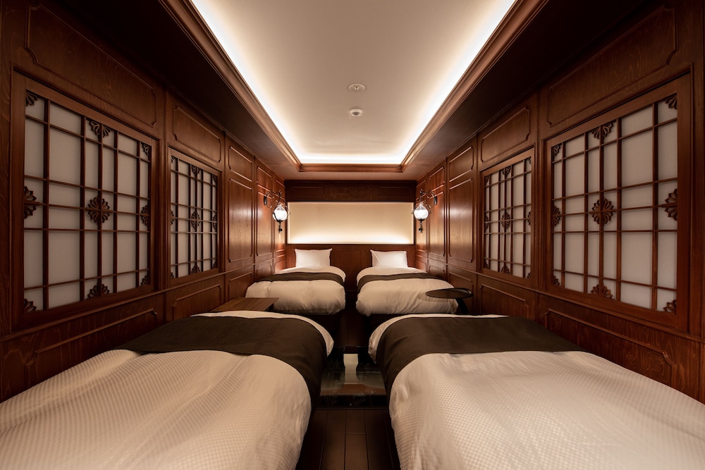 SEKIREI (Stay in a train) 禁煙 客室1 | 汽車ポッポ食堂と民宿