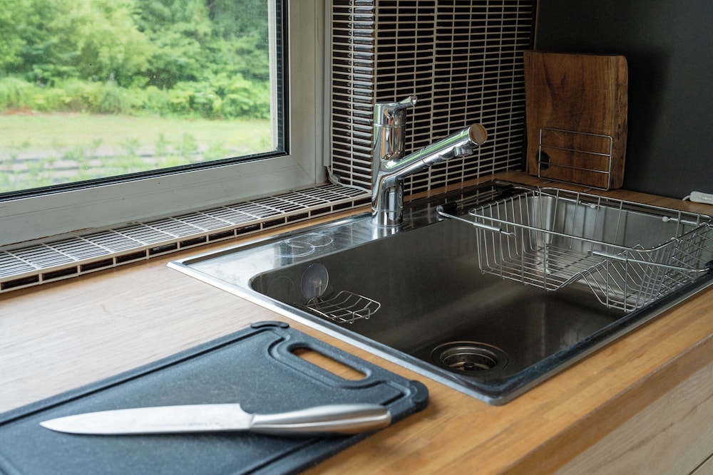 クラシック ヴィラ 専用キッチン11 | IWANKE