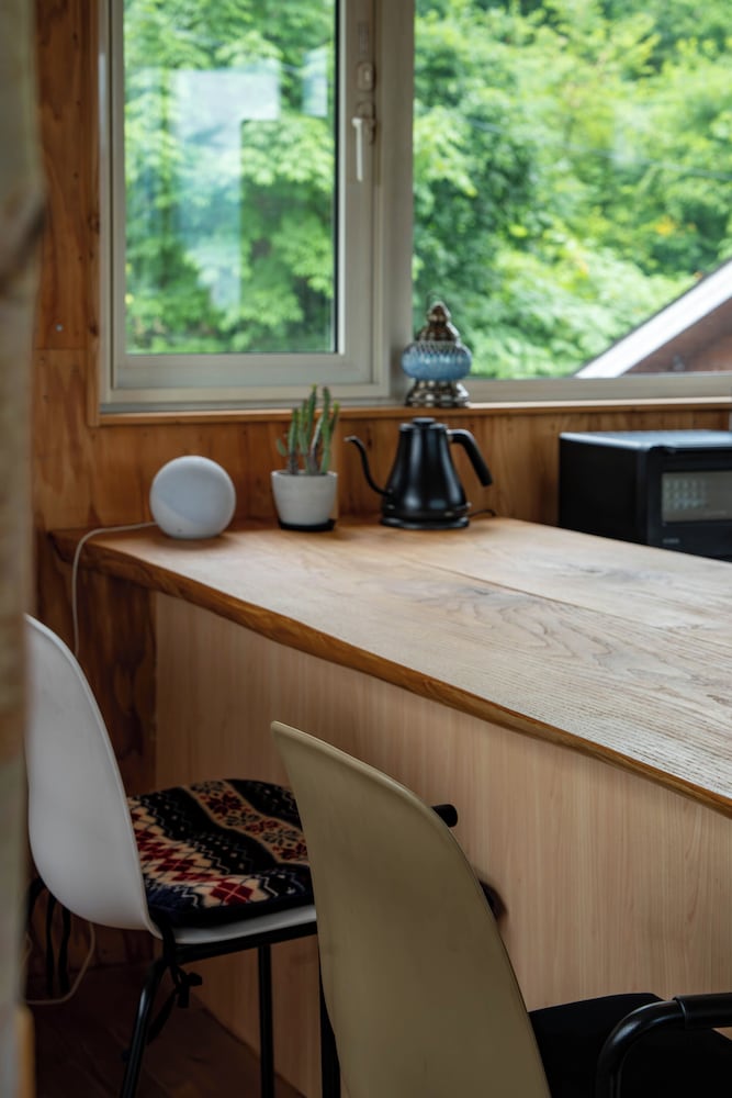 クラシック ヴィラ 客室内のダイニングエリア6 | IWANKE