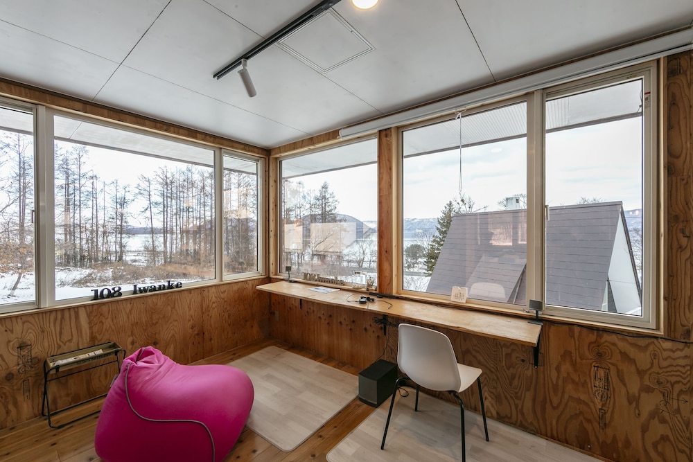 クラシック ヴィラ リビング エリア5 | IWANKE