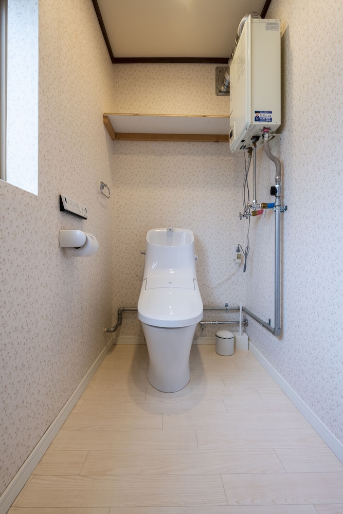 ベーシック ルーム バスルーム6 | YADOt Inn OTARU