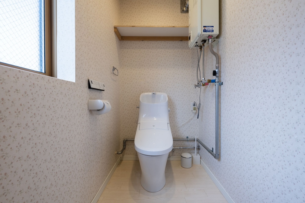 ベーシック ルーム バスルーム9 | YADOt Inn OTARU