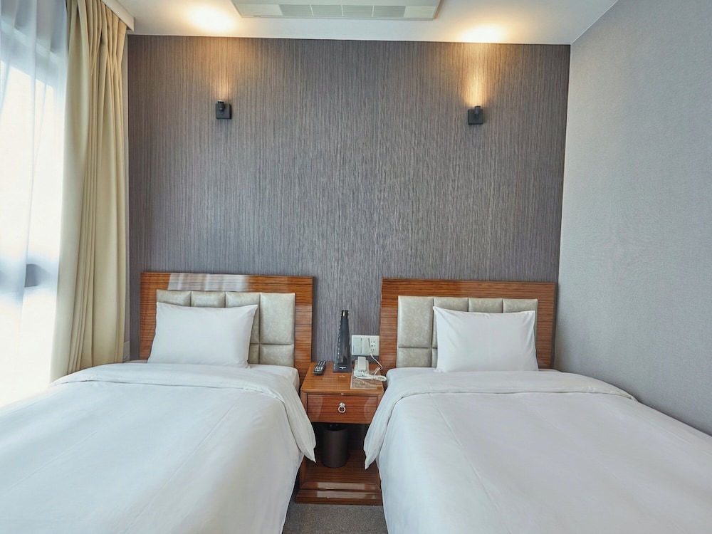 ツインルーム 客室10 | EZ HOTEL 関西空港 Seaside