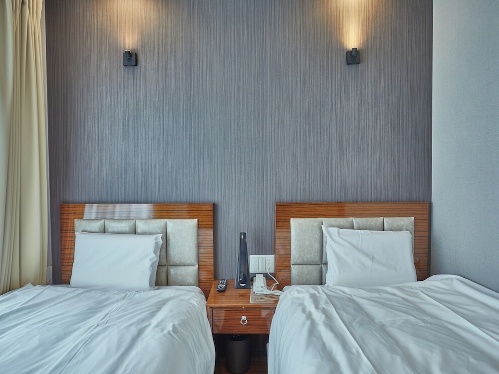 ツインルーム 客室2 | EZ HOTEL 関西空港 Seaside