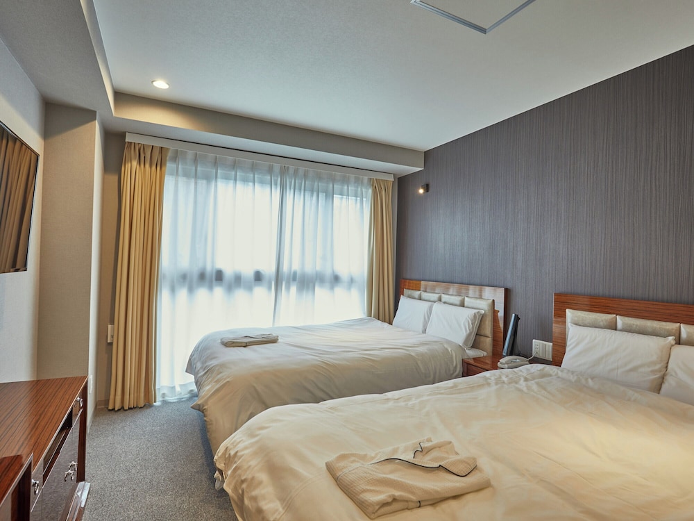 デラックス ツインルーム 客室3 | EZ HOTEL 関西空港 Seaside