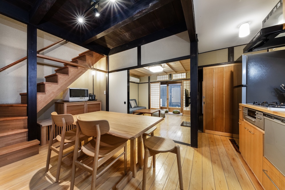 シティ ハウス リビング エリア8 | Shiki Homes Machiya Mei 町家明