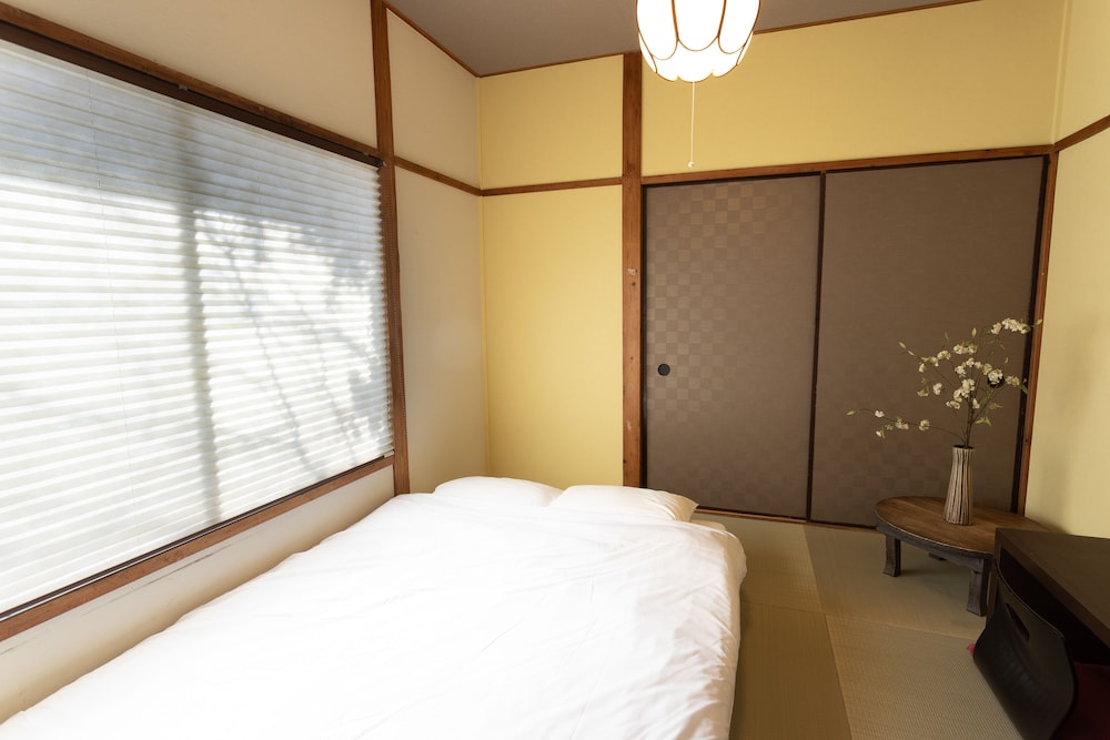 客室1 | 箱根の宿