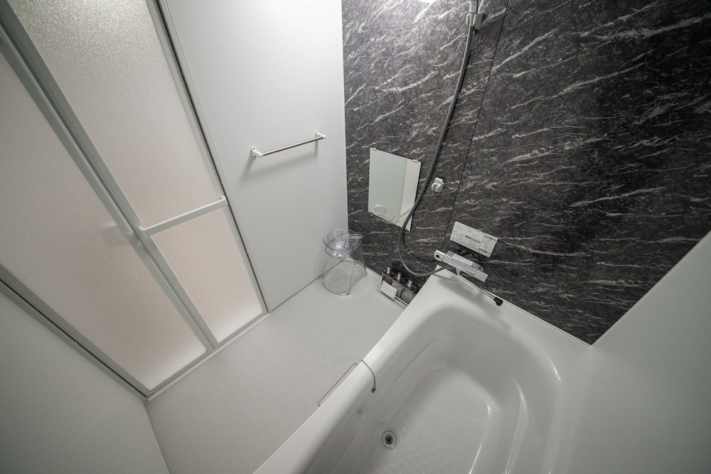 アパートメント バスルーム1 | Astral