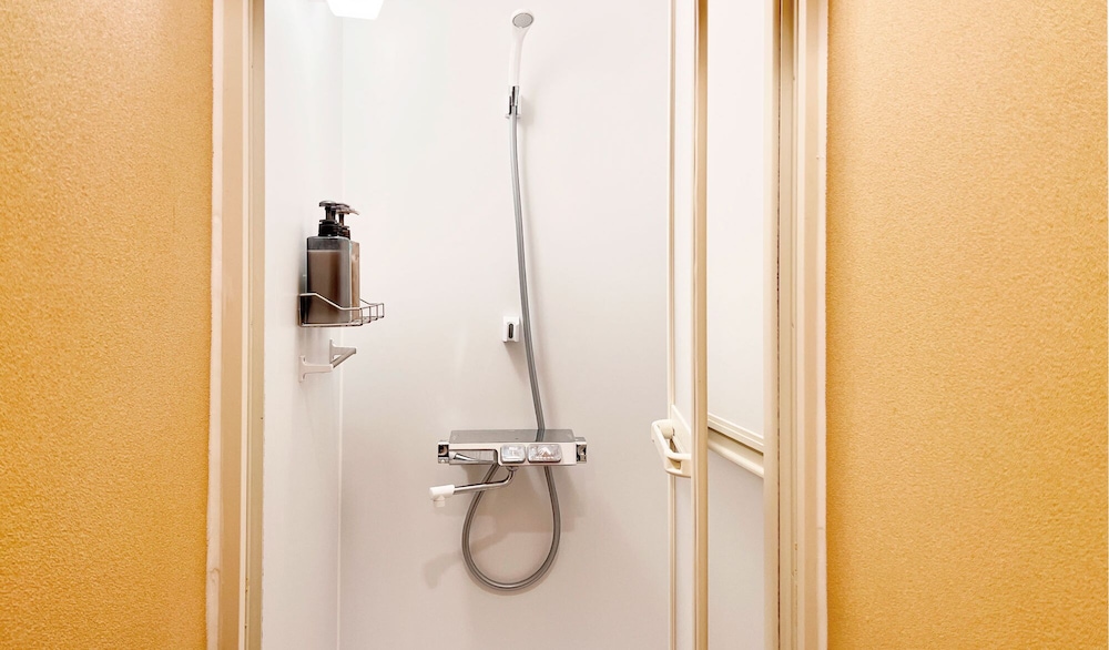 スタンダード ツインルーム 共用バスルーム0 | Hostel Miyagawa by Murasaki