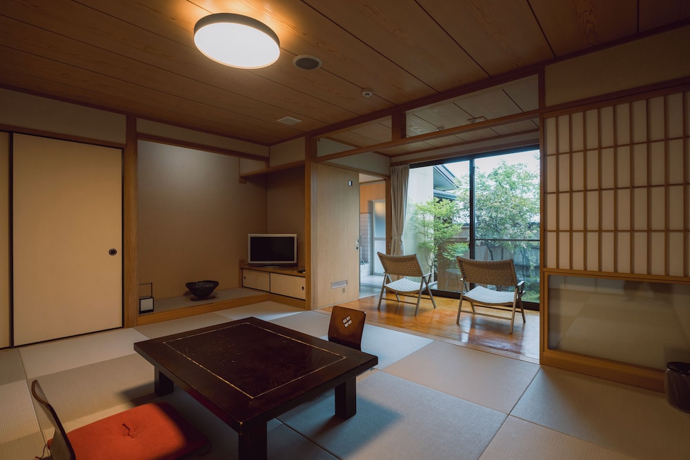 和室 客室15 | 白水温泉 竹の倉山荘