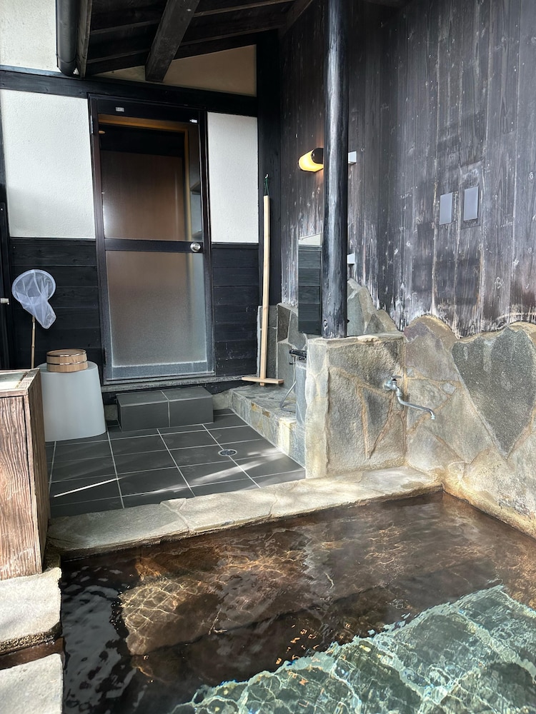 スタンダード ツインルーム バスルーム7 | 白水温泉 竹の倉山荘