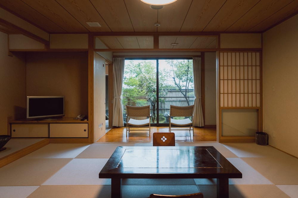 和室 客室8 | 白水温泉 竹の倉山荘