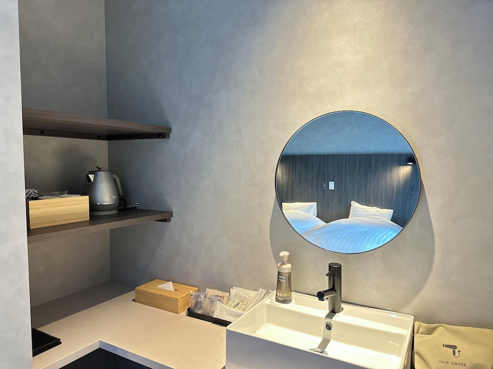 スタンダード ツインルーム 客室48 | 白水温泉 竹の倉山荘