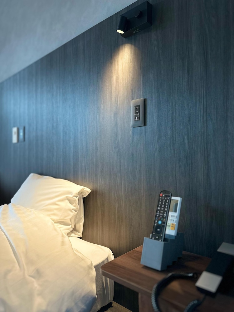 スタンダード ツインルーム 客室15 | 白水温泉 竹の倉山荘