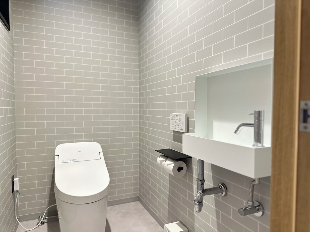 スタンダード ツインルーム バスルーム11 | 白水温泉 竹の倉山荘