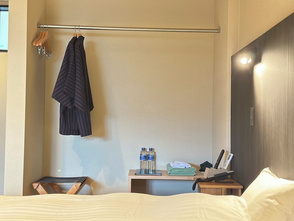 スタンダード ツインルーム 客室32 | 白水温泉 竹の倉山荘