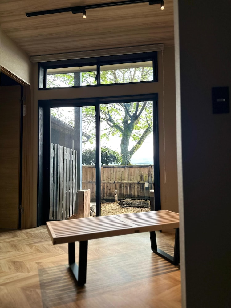 スタンダード ツインルーム 客室16 | 白水温泉 竹の倉山荘