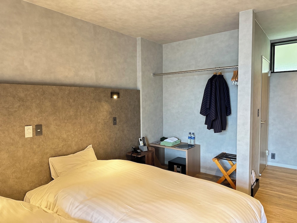 スタンダード ツインルーム 客室43 | 白水温泉 竹の倉山荘