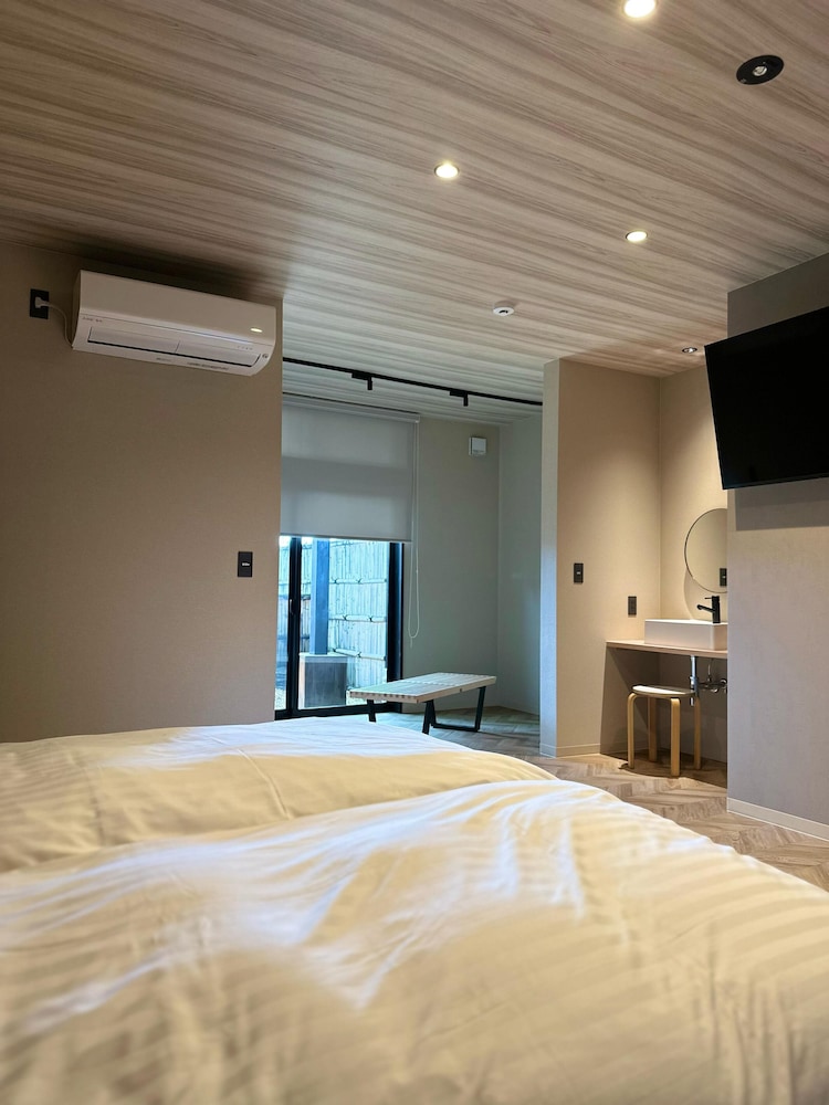 スタンダード ツインルーム 客室12 | 白水温泉 竹の倉山荘