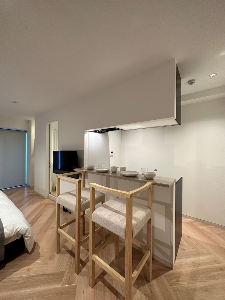 エクスクルーシブ スタジオ ダブルベッド 2 台 専用キッチン5 | Rijodori