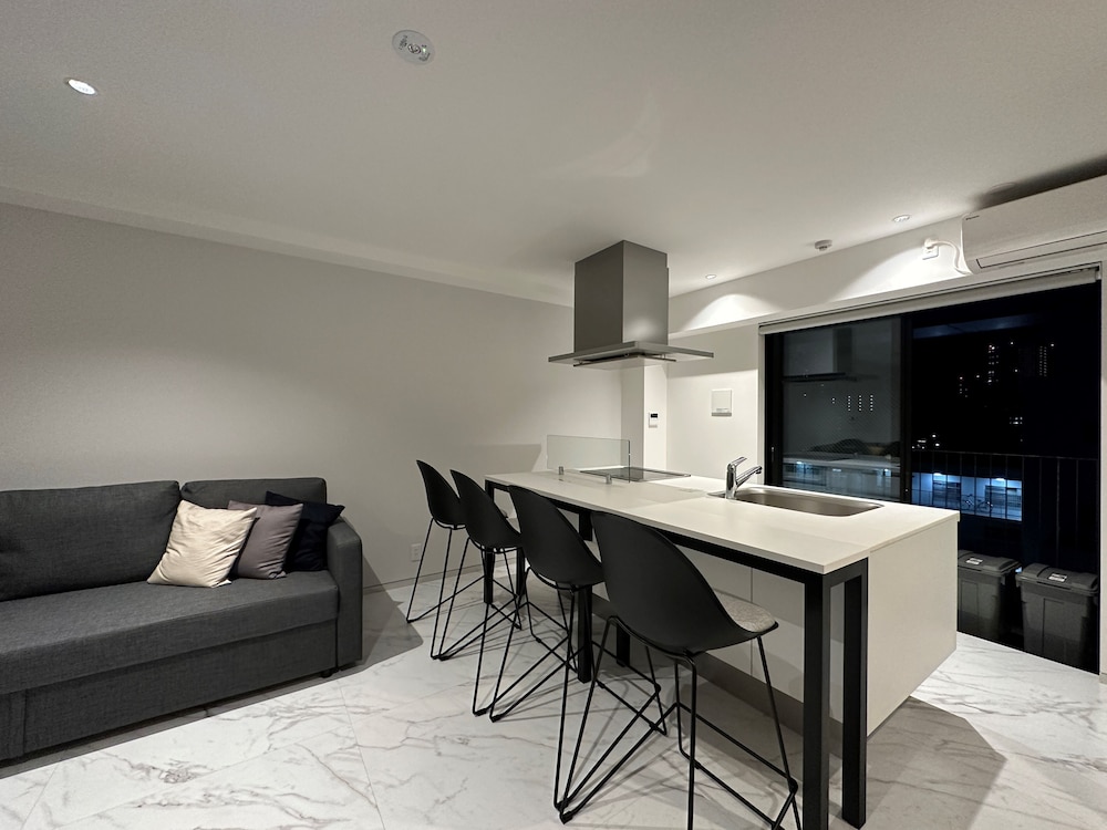 エグゼクティブ アパートメント 客室3 | Rijodori