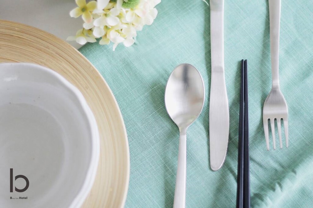 コンフォート スタジオ ダブルベッド 2 台 専用キッチン5 | Rijodori