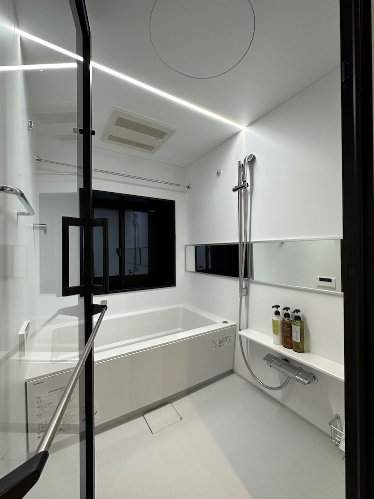 エグゼクティブ アパートメント バスルーム3 | Rijodori
