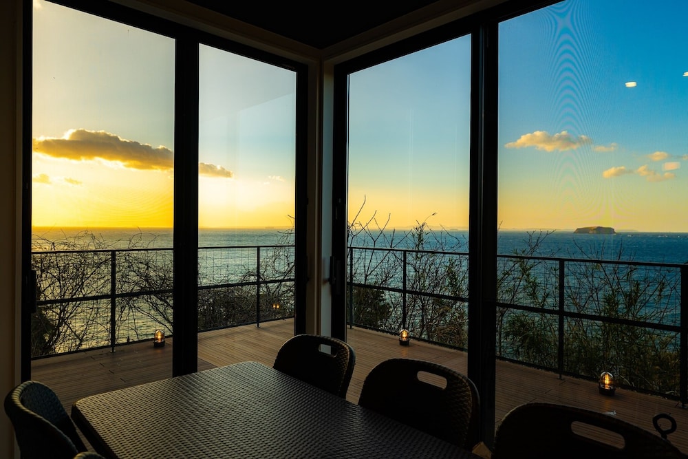 ヴィラ 客室11 | The View 南房総