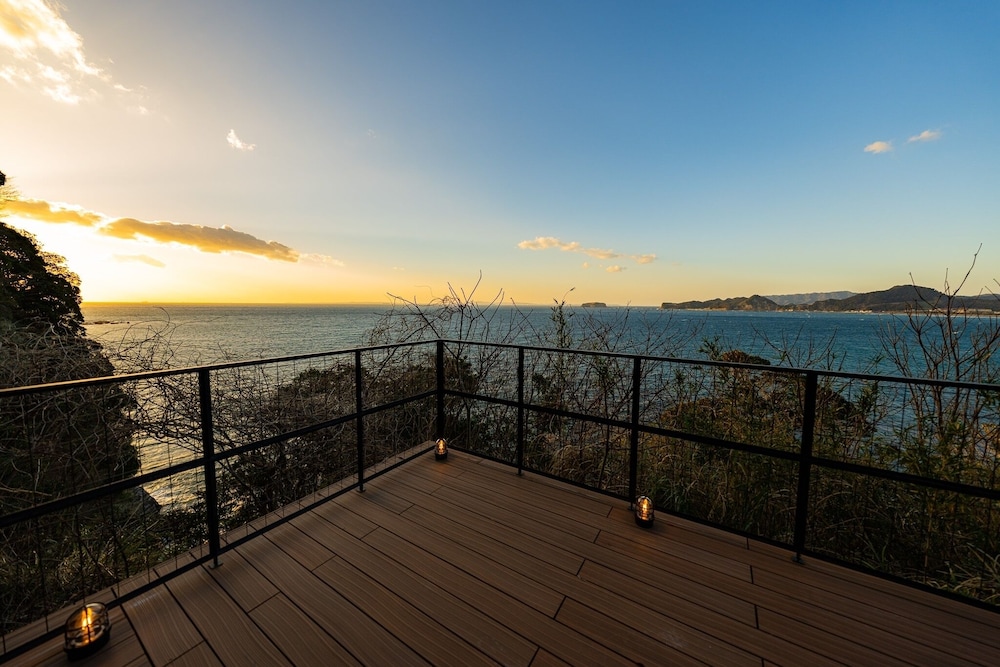 ヴィラ テラス / パティオ2 | The View 南房総