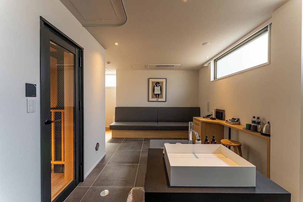 客室1 | 9 HOTEL Tenjin