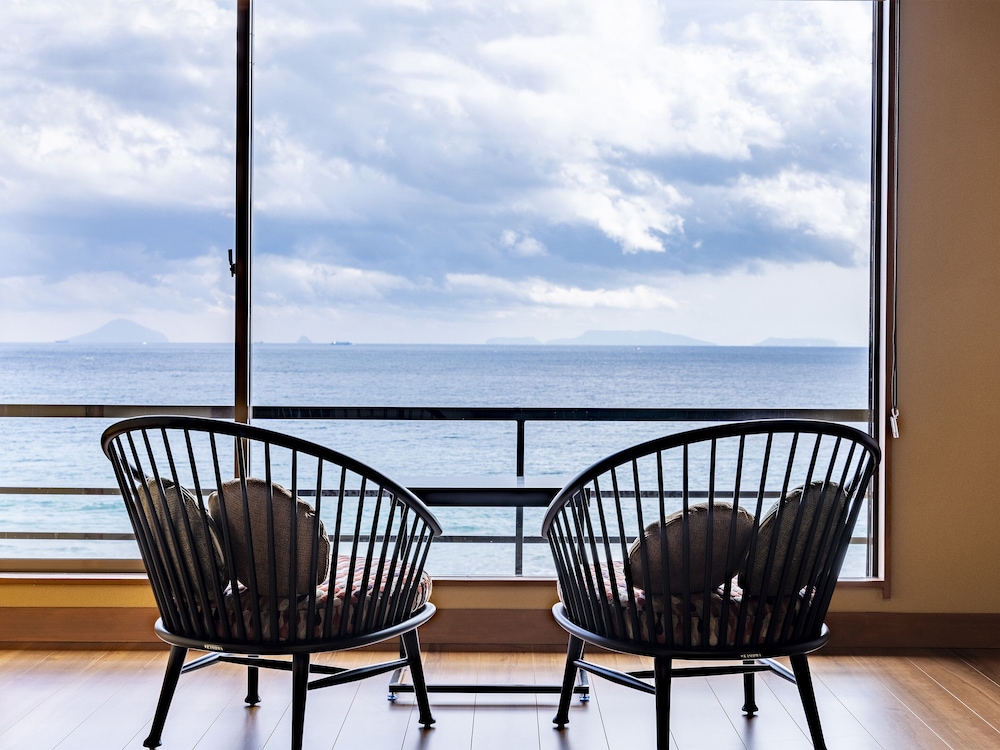ベーシック 4 人部屋 オーシャンビュー 部屋からの景観0 | 伊豆薫風